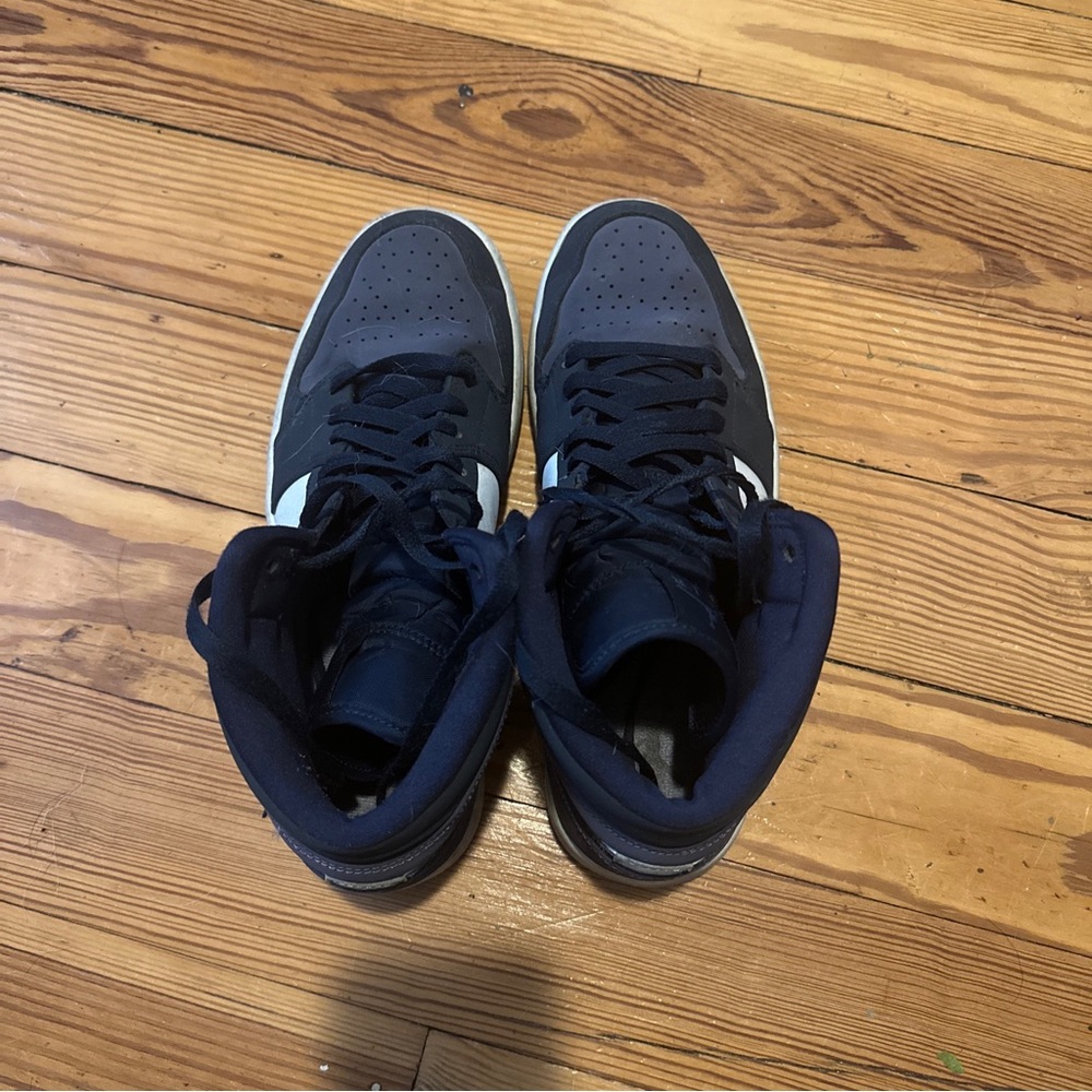 Men’s Size 9.5 - Nike Air Jordan 1 Obsidian Sanded Purple Used No Original Box
